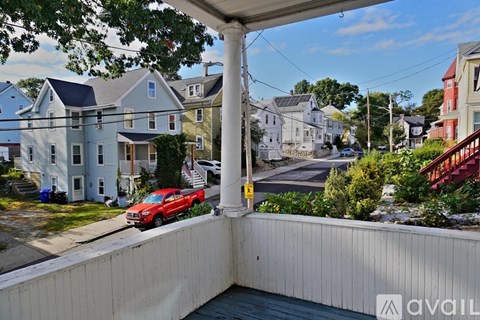 9-11 Kenilworth Street 3 Beds Apartment for Rent