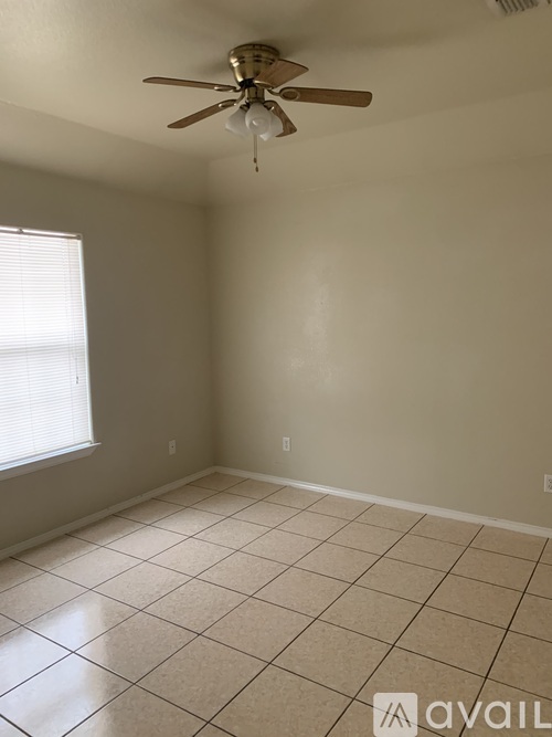 121 Ramon Cardenas Drive 2 Beds Apartment for Rent - Photo gallery 5