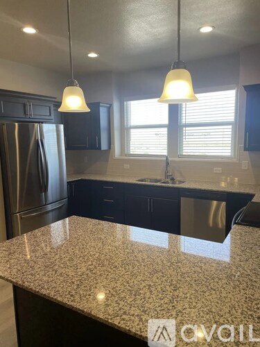 4429 W Monument Peak Dr 3 Beds Townhouse for Rent - Photo gallery 3