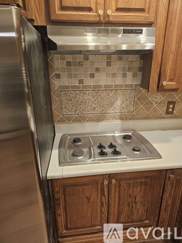 95 Carbon Street 3 Beds Apartment for Rent