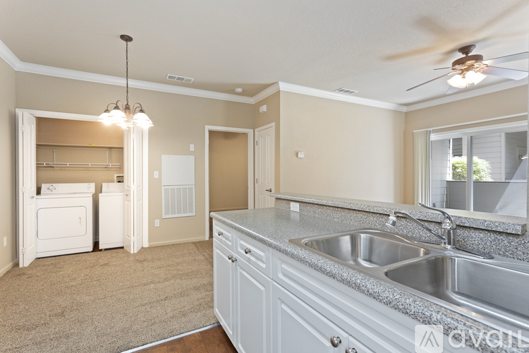 8905 Davis Road 1 Apartment for Rent - Photo gallery 3
