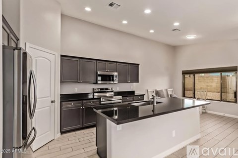 15461 South 47Th Place 3 Beds Apartment for Rent