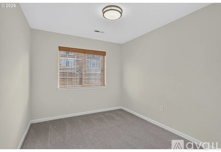10005 Southeast Old Town Court 3 Beds Townhouse for Rent - Photo gallery 1