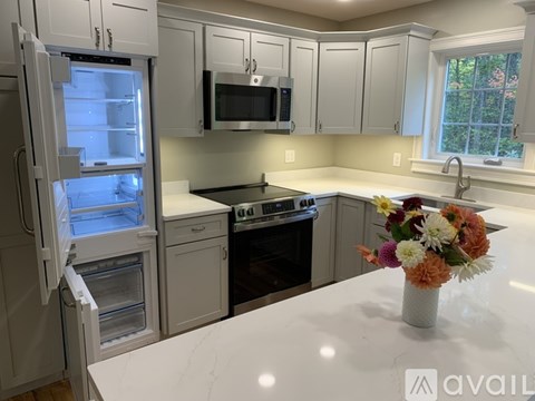 157 Seabury Road 1 Apartment for Rent