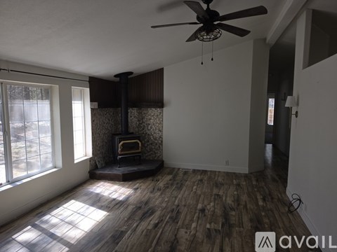 54515 Huntington Road 3 Beds Apartment for Rent