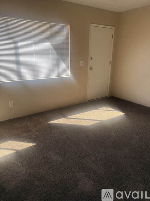1018 S Fetterly Ave 2 Beds Apartment for Rent