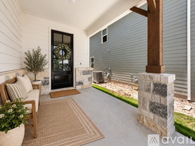 168 Ranier Way 3 Beds Single Family Home for Rent - Photo gallery 3