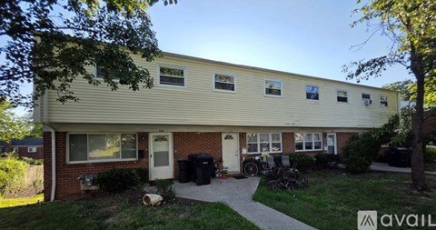 238 Inza Street 3 Beds Apartment for Rent