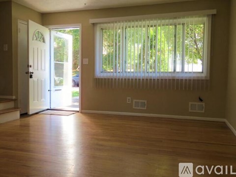 238 Inza Street 3 Beds Apartment for Rent