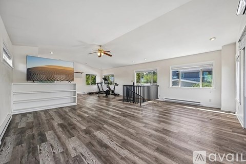 3895 Dudley Street 4 Beds Apartment for Rent