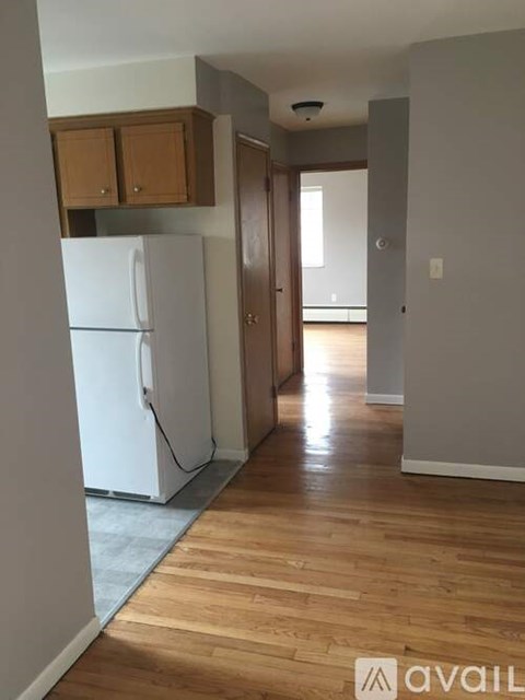 4811 Cadieux Rd 1 Apartment for Rent