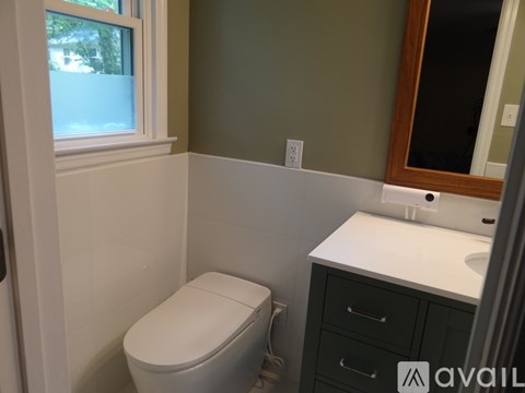 1002 Southeast Antietam Road 3 Beds Apartment for Rent