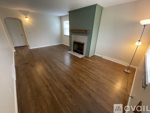 1435 East Whittier Street 3 Beds Apartment for Rent