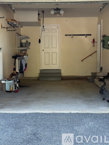 615 Nashua Rd 2 Beds Apartment for Rent