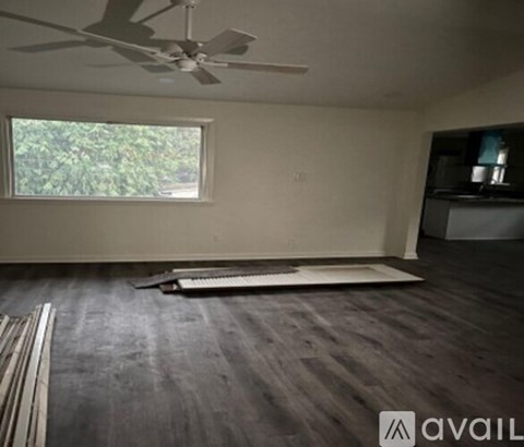 6343 Canal Blvd 2 Beds Apartment for Rent