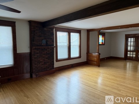 33 Canton St 2 Beds Apartment for Rent