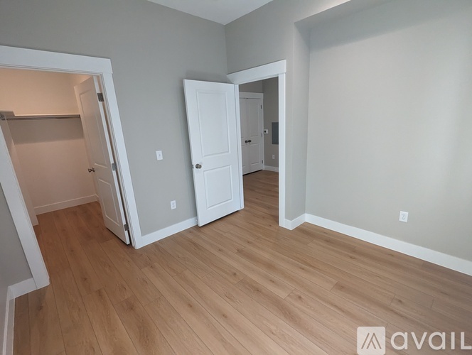 1800 Colorado Boulevard 1 Apartment for Rent - Photo gallery 1