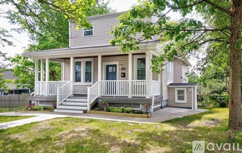 2409 East Cold Spring Lane 3 Beds Apartment for Rent