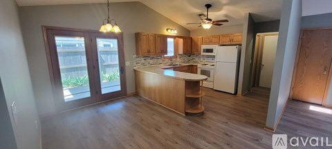 1502 Martin Ave 2 Beds Apartment for Rent
