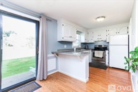 20 Washington Street 3 Beds Apartment for Rent