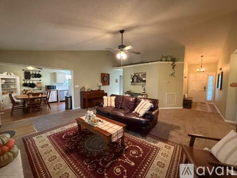 1406 Poplar Ridge Road 3 Beds Apartment for Rent