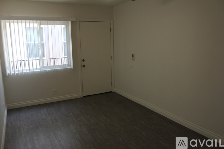 1136 N Ogden Dr Studio Apartment for Rent - Photo gallery 2