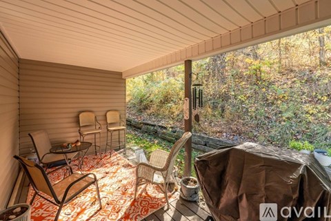200 Arrowhead Dr. 2 Beds Apartment for Rent