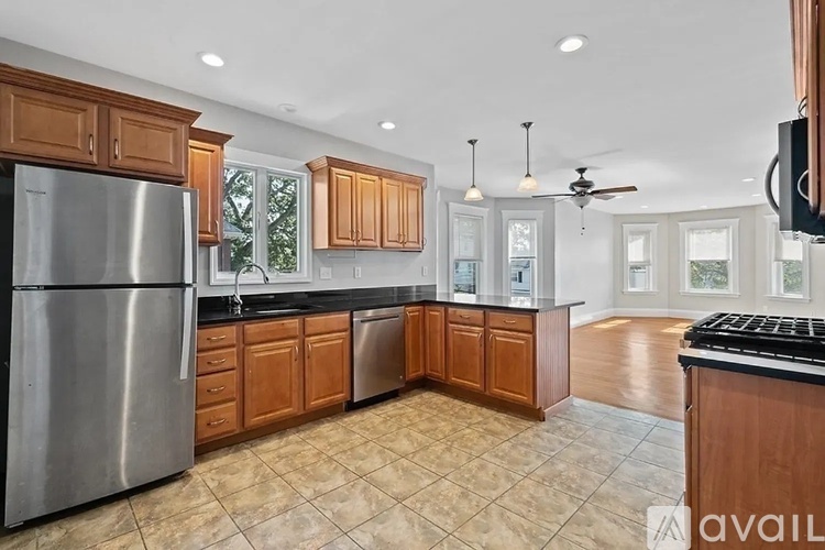 64 Creeley Road 2 Beds Condo for Rent - Photo gallery 2