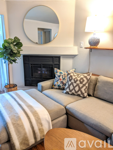 5525 Canoga Ave 2 Beds Apartment for Rent - Photo gallery 4