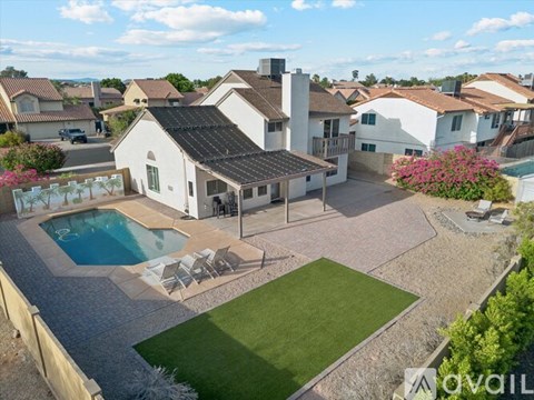 7233 West Corrine Drive 4 Beds Apartment for Rent
