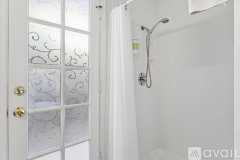 7233 West Corrine Drive 4 Beds Apartment for Rent