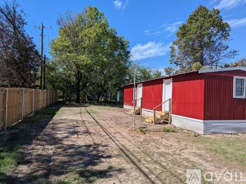 123 Osage Dr 3 Beds Apartment for Rent