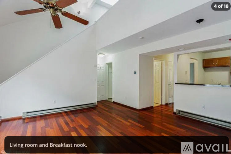 204 Willow Springs 2 Beds Condo for Rent - Photo gallery 4