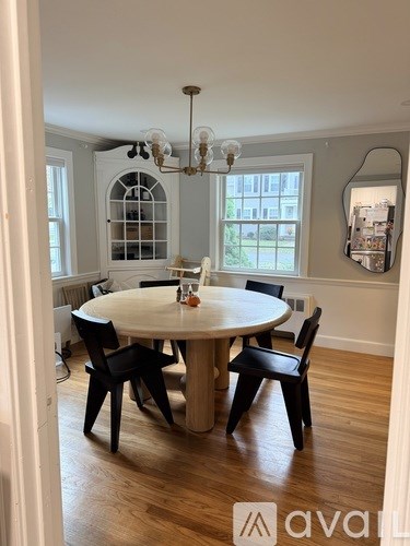 67 Berkshire Rd 3 Beds Apartment for Rent