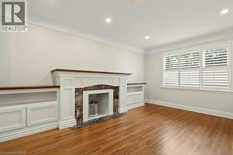 977 LONG Drive 3 Beds Apartment for Rent