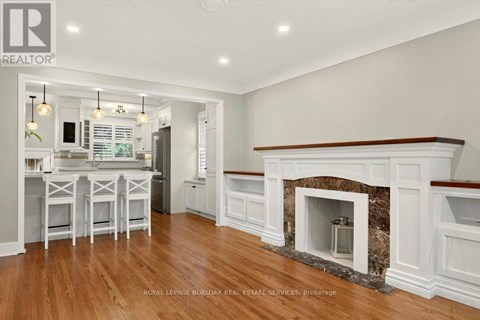 977 LONG DRIVE 3 Beds Apartment for Rent