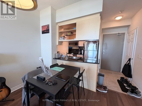 1006 - 2325 CENTRAL PARK DRIVE 1 Apartment for Rent