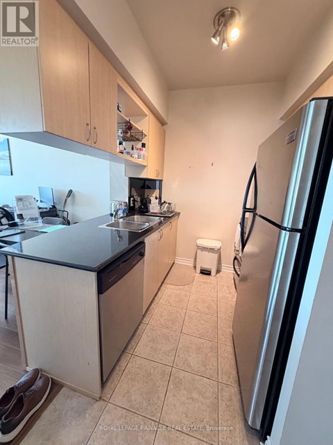 1006 - 2325 CENTRAL PARK DRIVE 1 Apartment for Rent