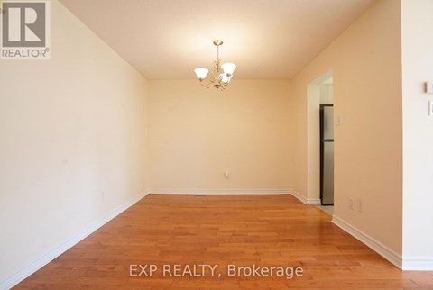 338 FORESTBROOK STREET 3 Beds Apartment for Rent