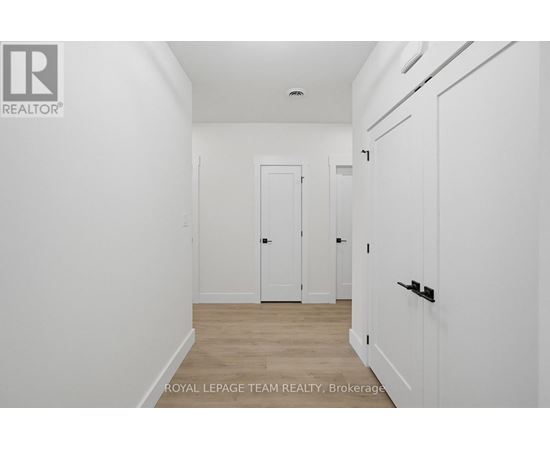 UNIT 3 - 730 CECELIA STREET 2 Beds Home, Multifamily for Rent - Photo gallery 5