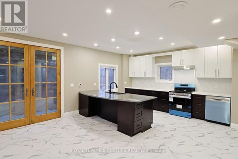 LOWER - 380 MCGIBBON DRIVE 2 Beds Apartment for Rent