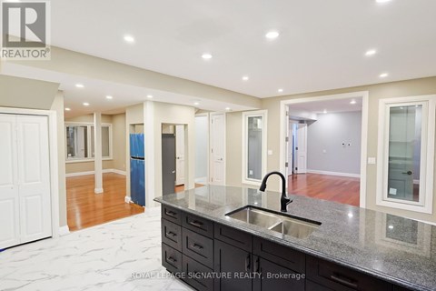 LOWER - 380 MCGIBBON DRIVE 2 Beds Apartment for Rent