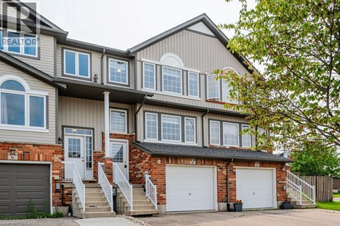 4 MADELEINE Street 3 Beds Apartment for Rent