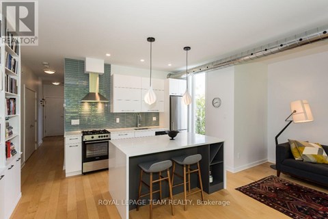 401 - 22 PERKINS STREET 1 Apartment for Rent