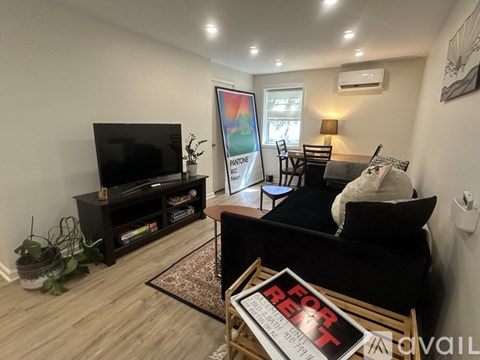 1100 Burton Drive Northeast 2 Beds Apartment for Rent