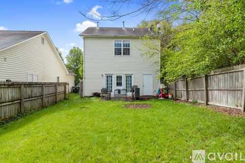 301 Glaston Ct 3 Beds Apartment for Rent