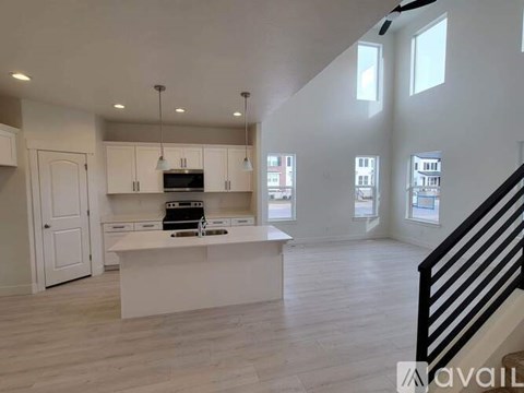 4174 Hardman Way 3 Beds Apartment for Rent