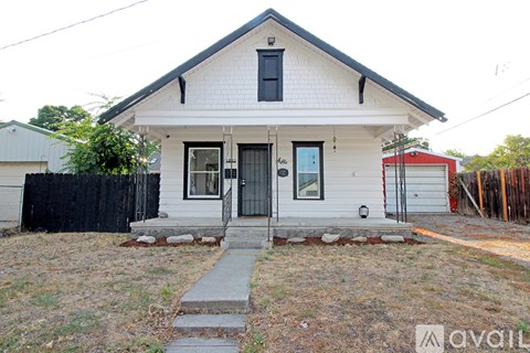 1811 North Morton Street 2 Beds Apartment for Rent