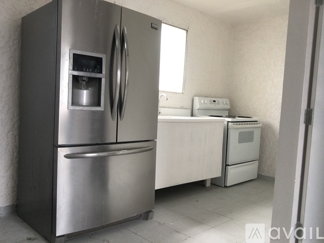 218 West Business Loop 2 Beds Apartment for Rent - Photo gallery 1