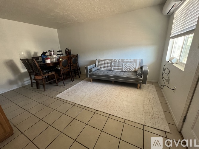415 Grove Street Southeast 2 Beds Apartment for Rent - Photo gallery 1